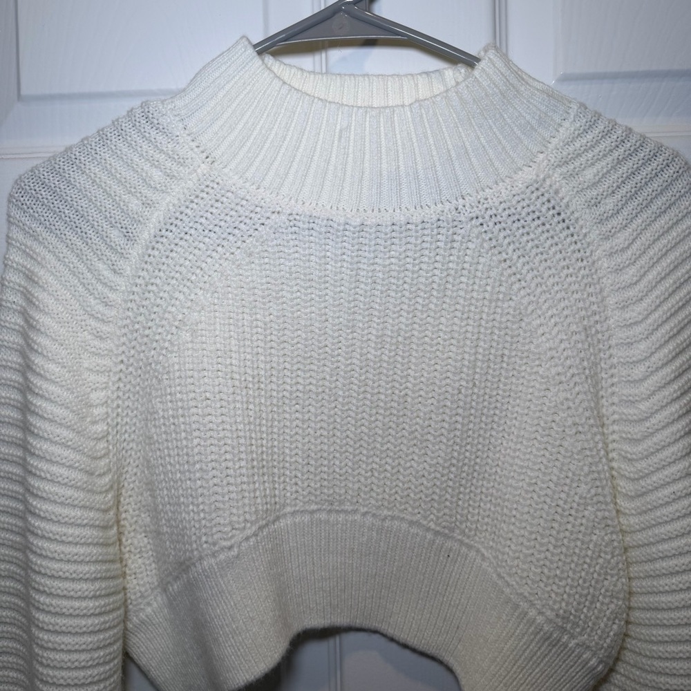 Cropped Mock Neck Women's Sweater - White - Picture 2 of 7